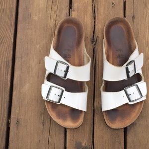 White Arizona Birkenstocks